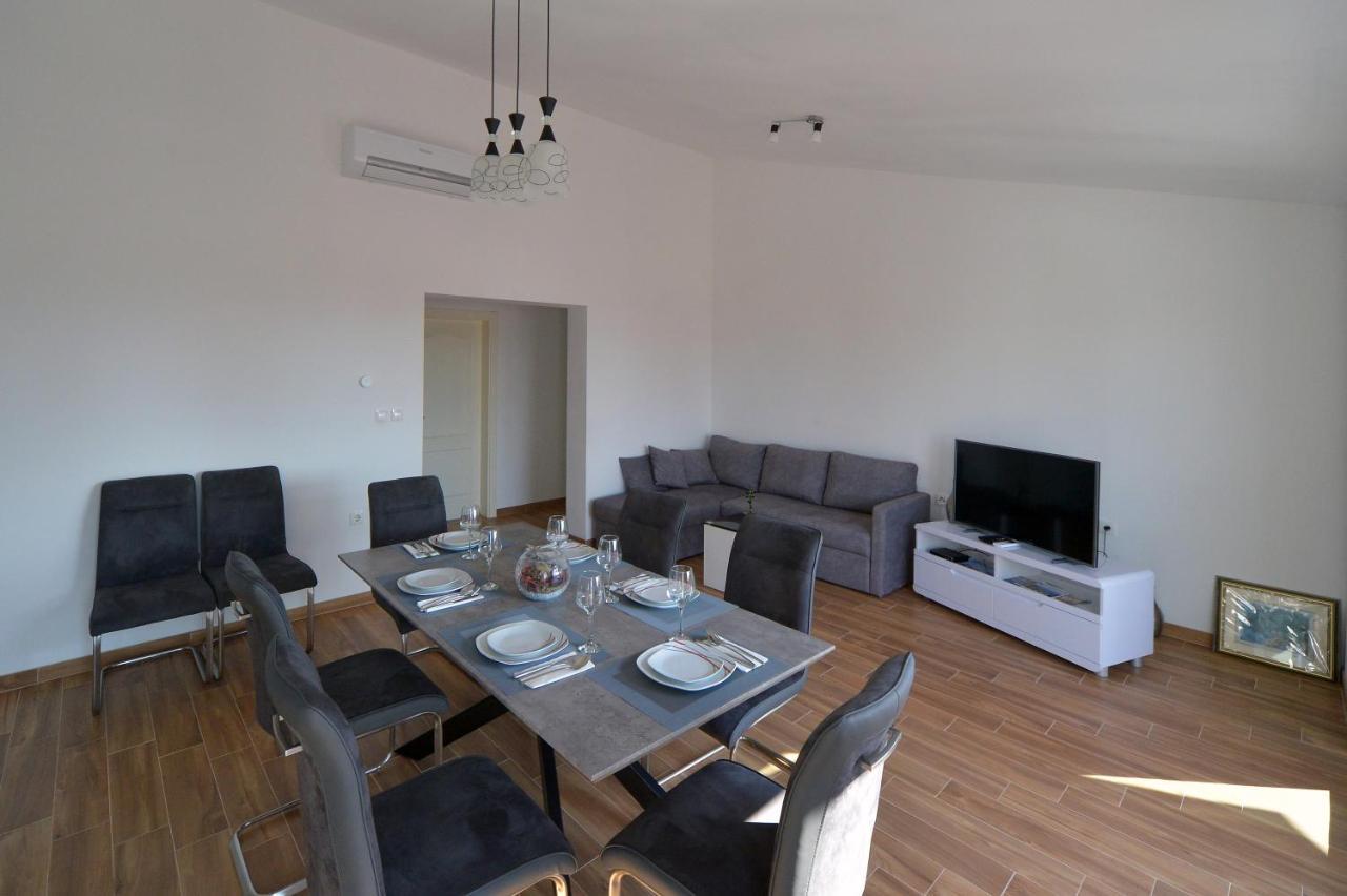 New Apartments 9 Minutes From Split Airport Kastela Exterior photo